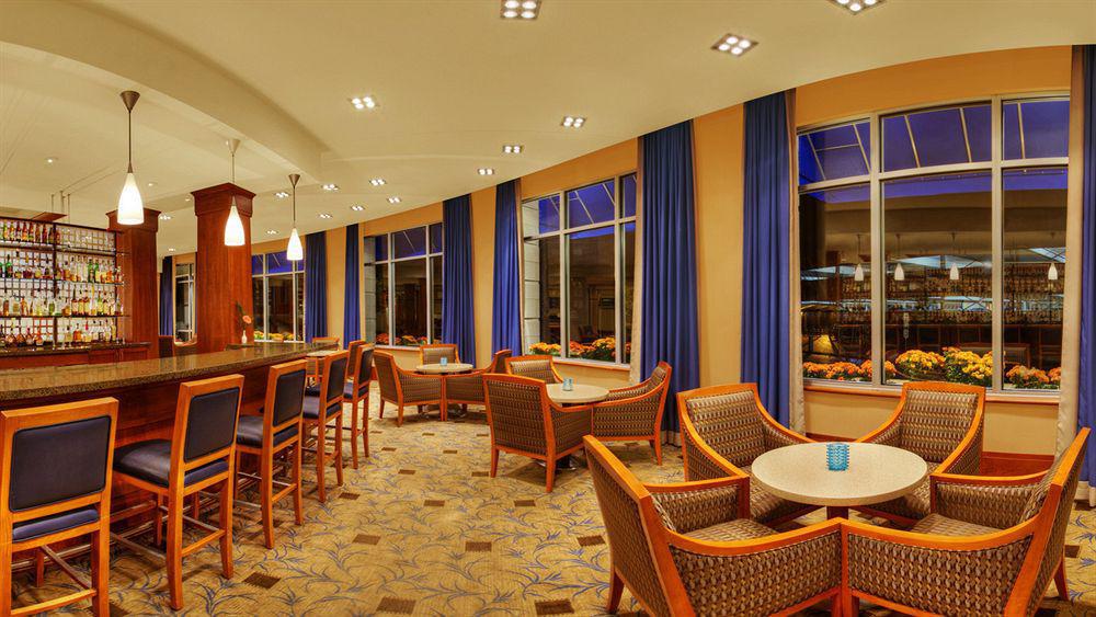 Hilton Garden Inn Portsmouth Downtown Exterior photo