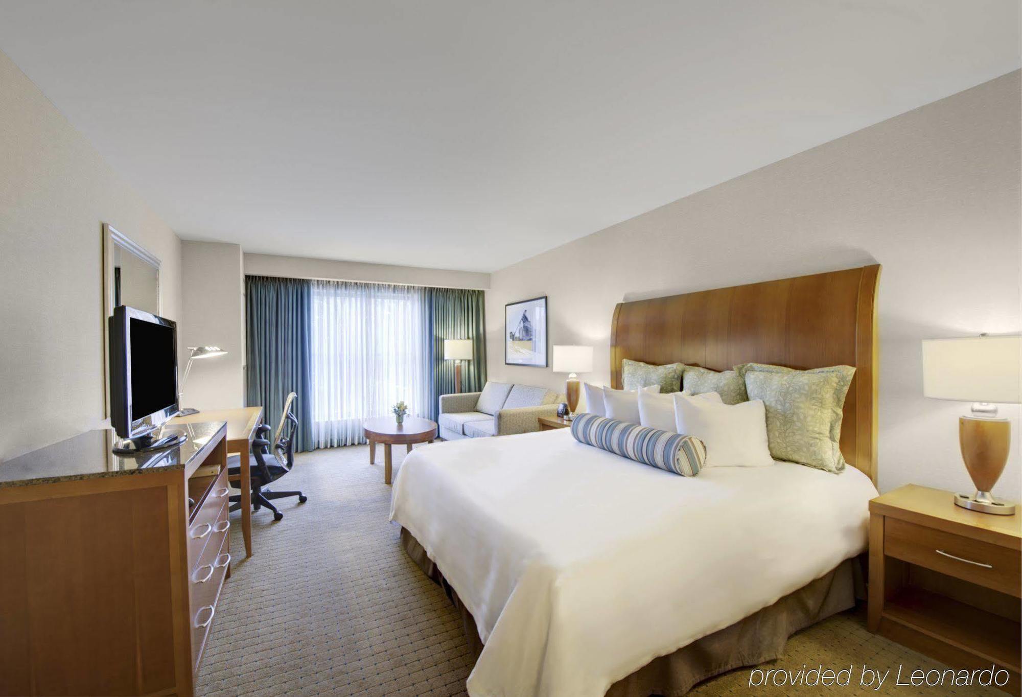 Hilton Garden Inn Portsmouth Downtown Room photo
